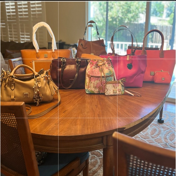 PLEASE HELP I need to sell!! I will have very expensive medical bills   Soon 😔 - Picture 3 of 15